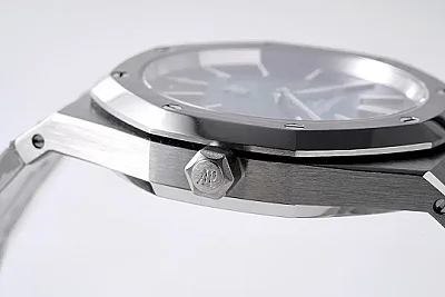 OM Factory Audemars Piguet Royal Oak 15202 Green Steel Super Clone Watch - Premium Replica