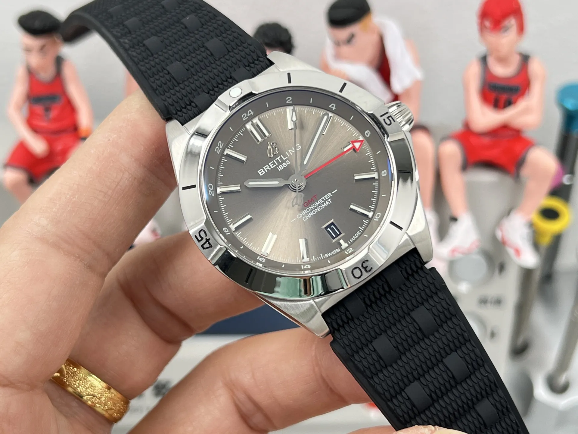 BLS Factory Breitling Endurance Pro Grey Gradient Dial Black Rubber Strap Men's Sports Watch
