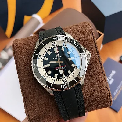 BLS Factory Breitling Superocean Automatic Black Dial Silver Bezel Men's Diver Watch