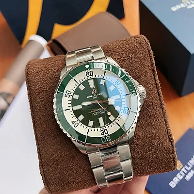 BLS Factory Breitling Superocean Automatic Green Dial Stainless Steel Bezel Men's Diver Watch