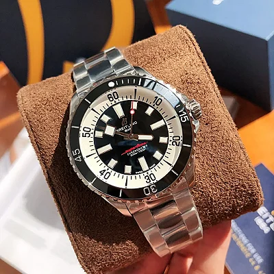 BLS Factory Breitling Superocean Automatic Black and White Panda Dial Stainless Steel Men's Diver Wa