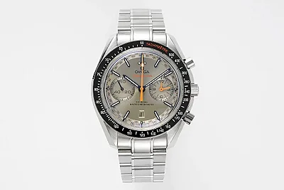ZF Factory Omega Speedmaster Moonwatch Silver Dial Steel - Premium VSF Watches Replica