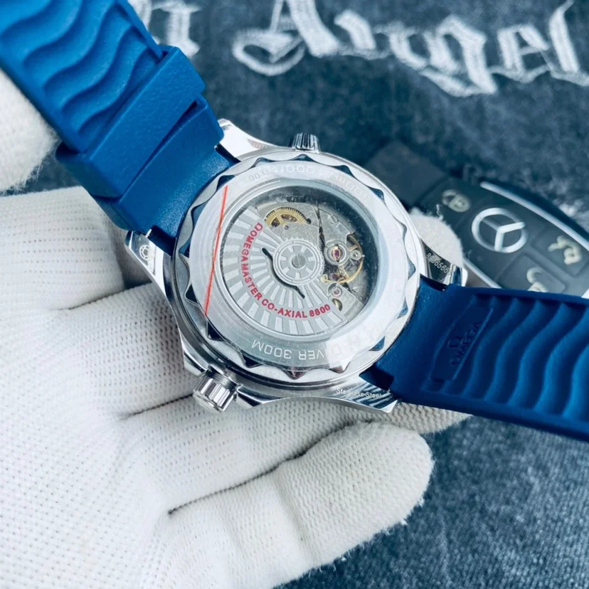 Omega Seamaster 300 Automatic 42mm Rubber Strap