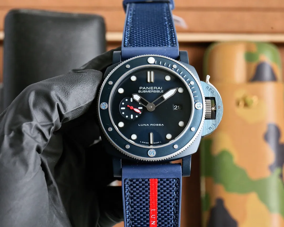 Panerai Submersible Luna Rossa Blue Dial Navy Blue Fabric Strap with Red Stripe Men's Dive Watch