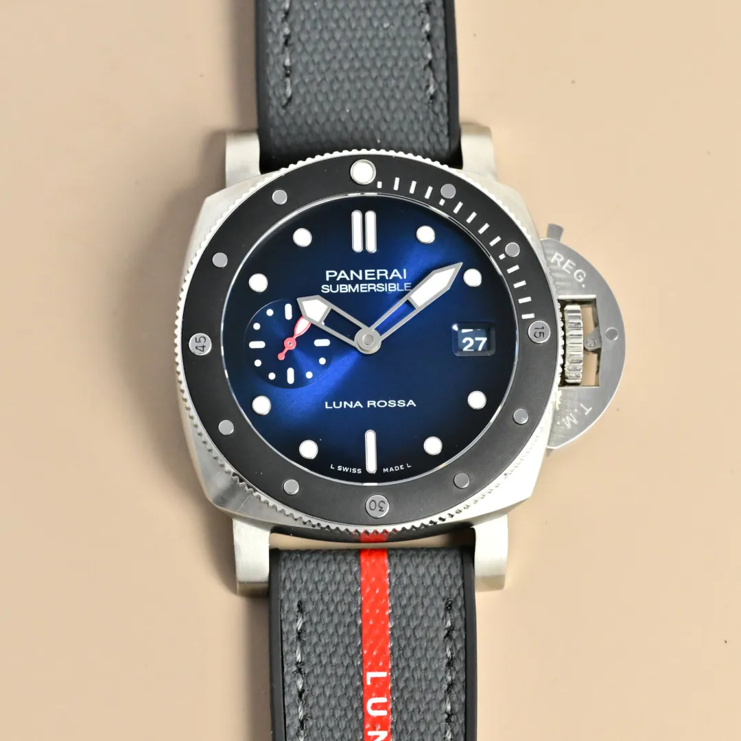 Panerai Submersible Luna Rossa Automatic Blue Dial Grey Rubber Strap with Red Accents Men's Dive Watch