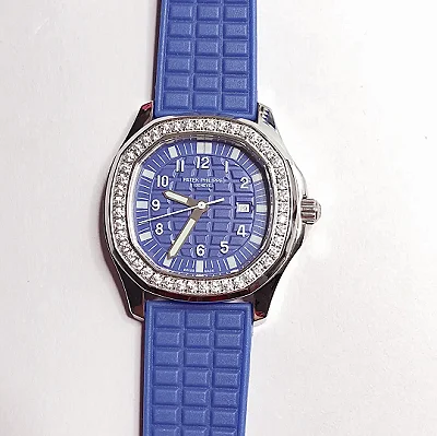 PPF Factory Patek Philippe Aquanaut Quartz Blue Super Clone Replica Watch