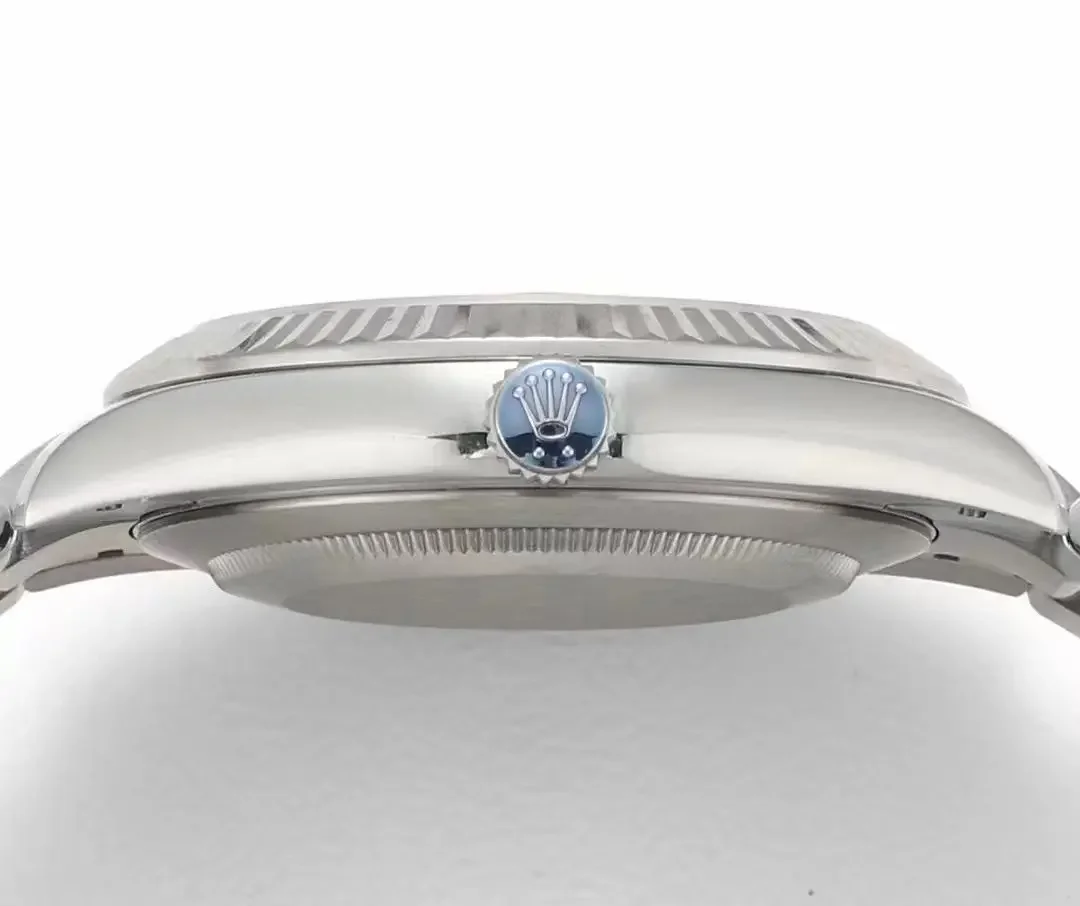 Rolex Datejust 41mm - Silver Stainless Steel with Grey Dial