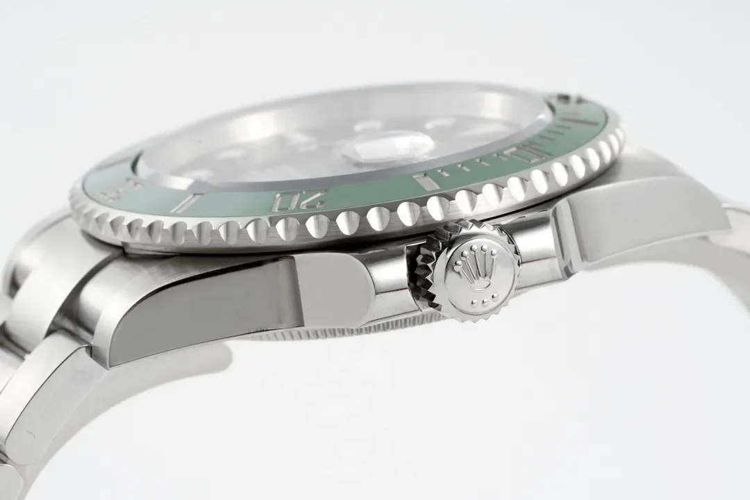 AR Factory Rolex Submariner Hulk Green Ceramic Bezel Black Dial Stainless Steel Automatic Watch
