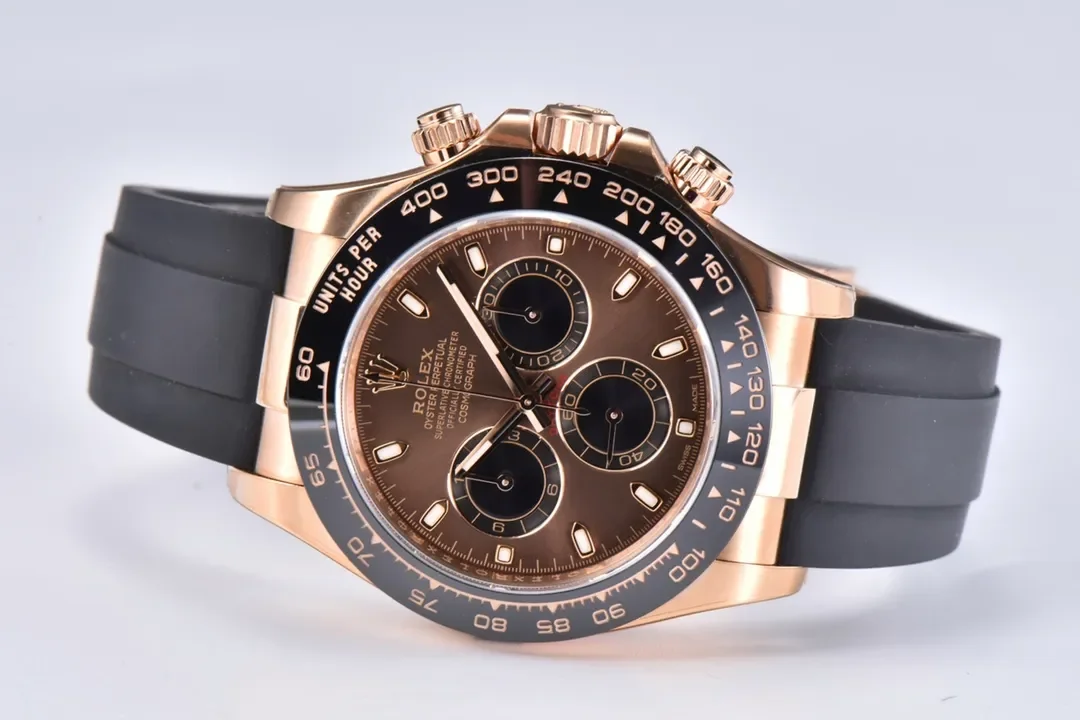 VS Factory Rolex Daytona Watch with Black Rubber Strap, Brown Dial, and Exquisite Craftsmanship