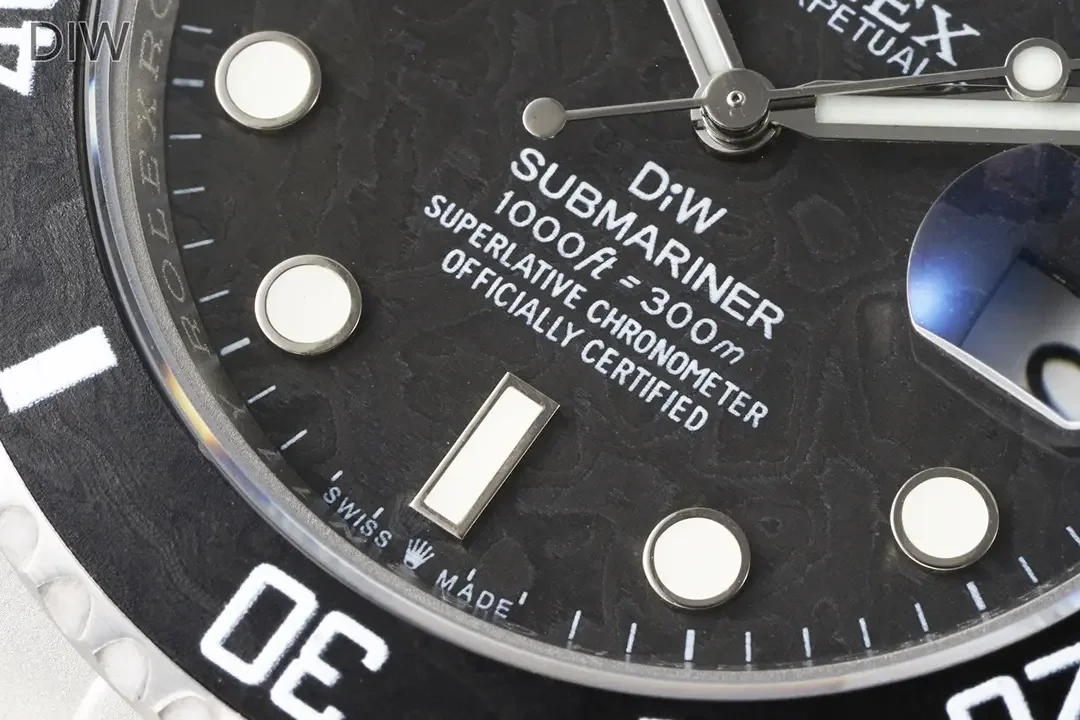 Rolex Submariner PARAKEET - Custom Black Carbon Fiber Dial, Premium Stainless Steel Timepiece