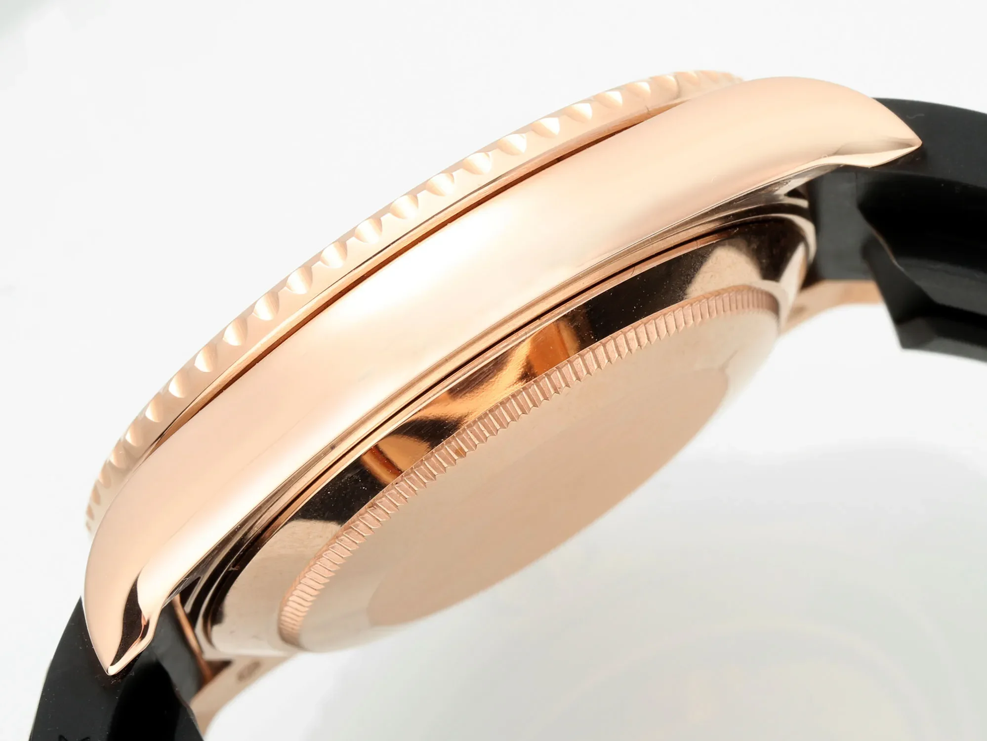 Rolex Yacht-Master Rose Gold Black Rubber - Premium