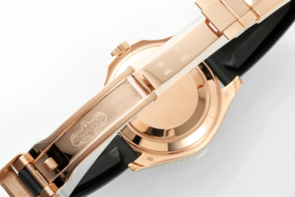 Rolex Yacht-Master Rose Gold Black Rubber - Premium