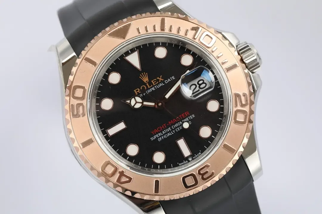 Rolex Yacht-Master 42 - Black Dial, Rose Gold Bezel, Oysterflex Strap