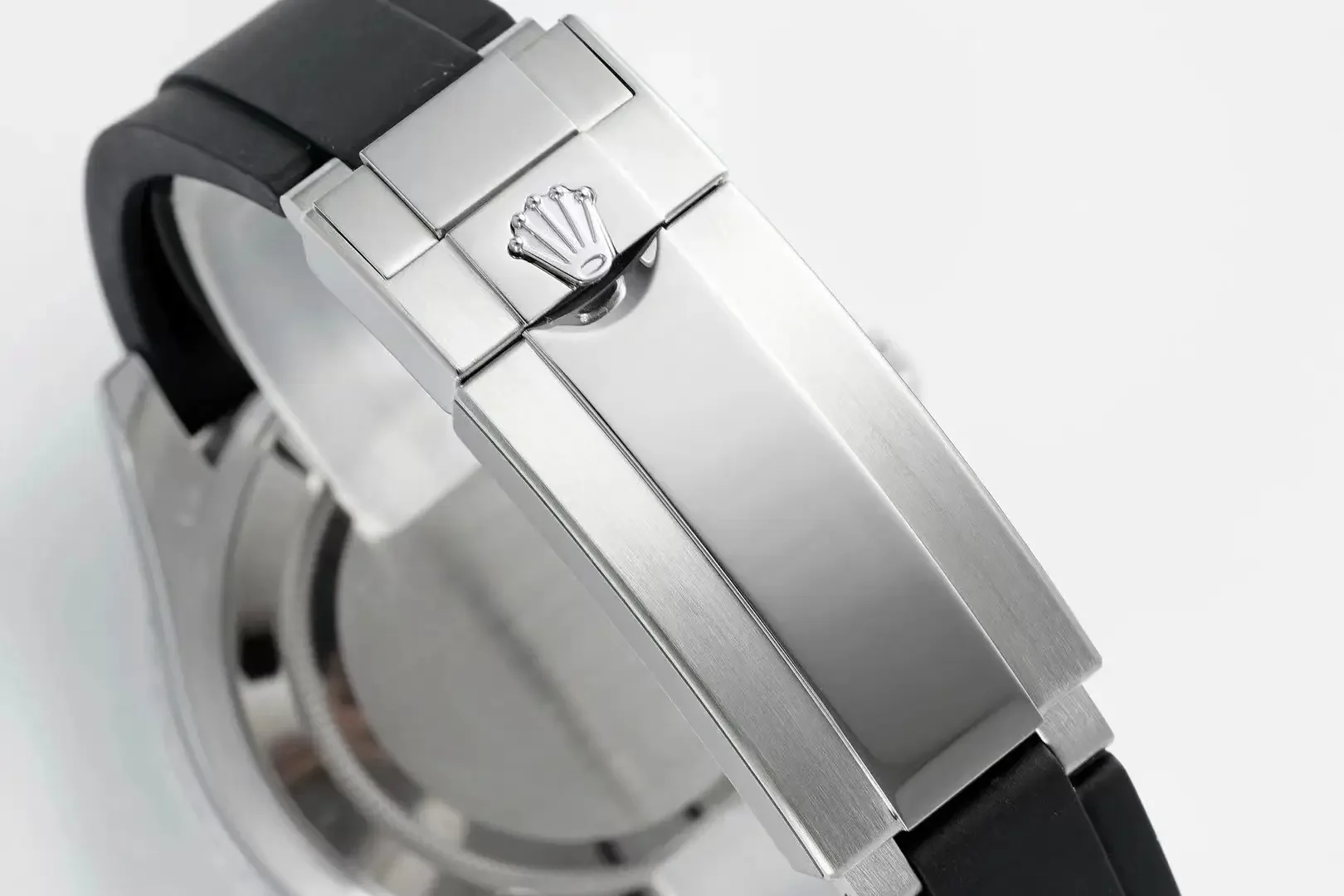 Rolex Yacht-Master 42mm Diamond Set Watch - Silver Dial with Black Rubber Strap