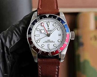 Tudor Black Bay GMT White Dial Red Blue Pepsi Bezel Brown Leather Strap Men's Luxury Watch