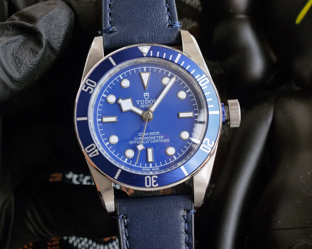 ZF Factory Tudor Black Bay Fifty-Eight Blue Dial Automatic Dive Watch with Navy Leather Strap and Stainless Steel Case