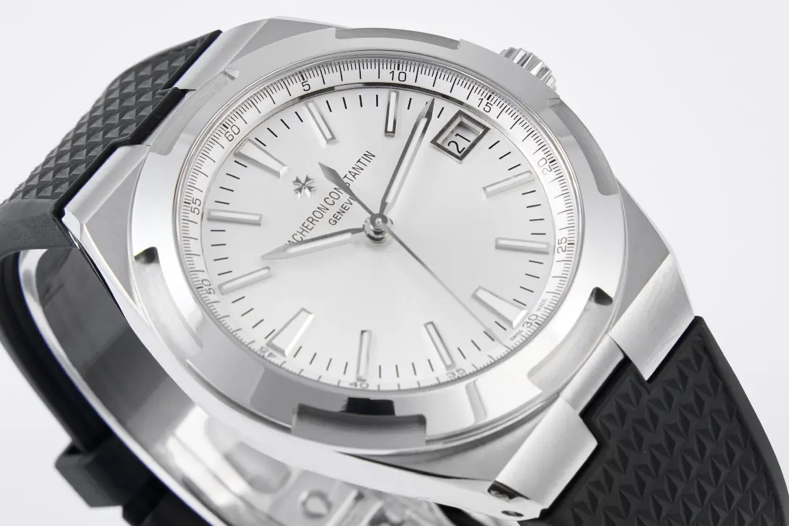 8F Factory Vacheron Constantin Overseas 4500V Series - Silver Dial with Black Rubber Strap - Luxury Steel Super Clone Watch - Best Replica Quality